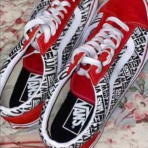 Black red and white vans size
